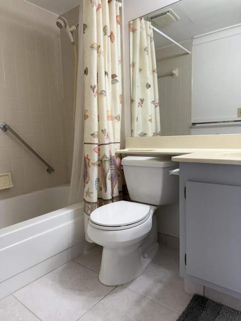 4760 Lucerne Lakes Boulevard #206, Lake Worth FL - photo 10 of 19