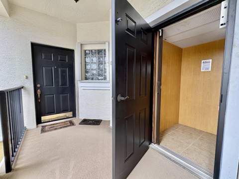 23265 Carolwood Lane #201, Boca Raton FL - photo 12 of 54