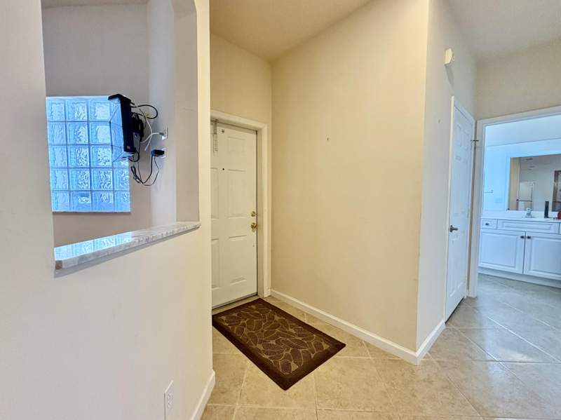 3 bedroom Condominium at 23265 Carolwood Lane #201, Pines Of Boca Barwood Condo, Boca Raton — photo 5