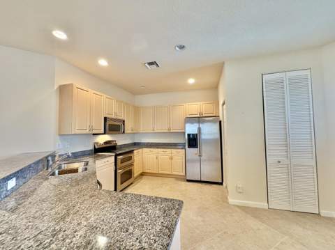 23265 Carolwood Lane #201, Boca Raton FL - photo 9 of 54