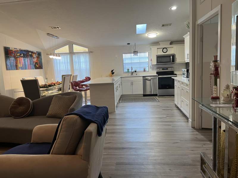 3 bedroom Manufactured Home at 4510 NW 67th Court, Deerfield Lake, Coconut Creek — photo 4
