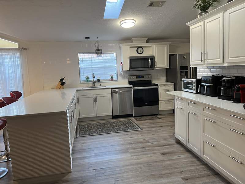 3 bedroom Manufactured Home at 4510 NW 67th Court, Deerfield Lake, Coconut Creek — photo 5