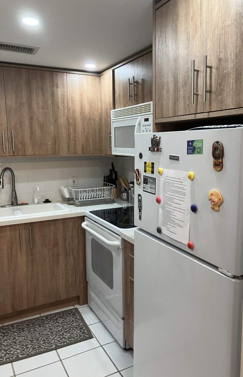 2 bedroom Condominium at 283 Durham H #283, Deerfield Beach Century Village, Deerfield Beach — photo 5