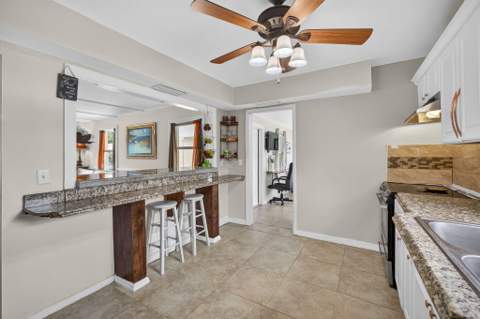 1136 W 7th Street, Riviera Beach FL - photo 10 of 51