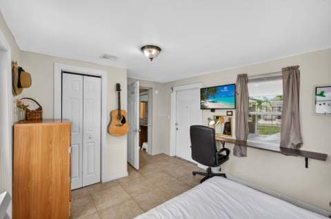 1136 W 7th Street, Riviera Beach FL - photo 24 of 51