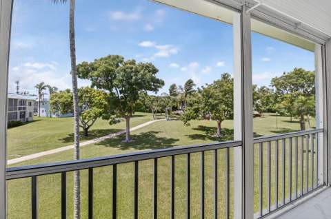 9886 Marina Boulevard #622, Boca Raton FL - photo 9 of 31