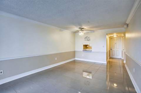 2951 Sunrise Lakes Drive #107, Sunrise FL - photo 15 of 43