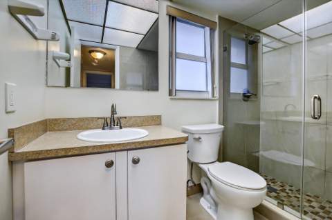 2951 Sunrise Lakes Drive #107, Sunrise FL - photo 16 of 43