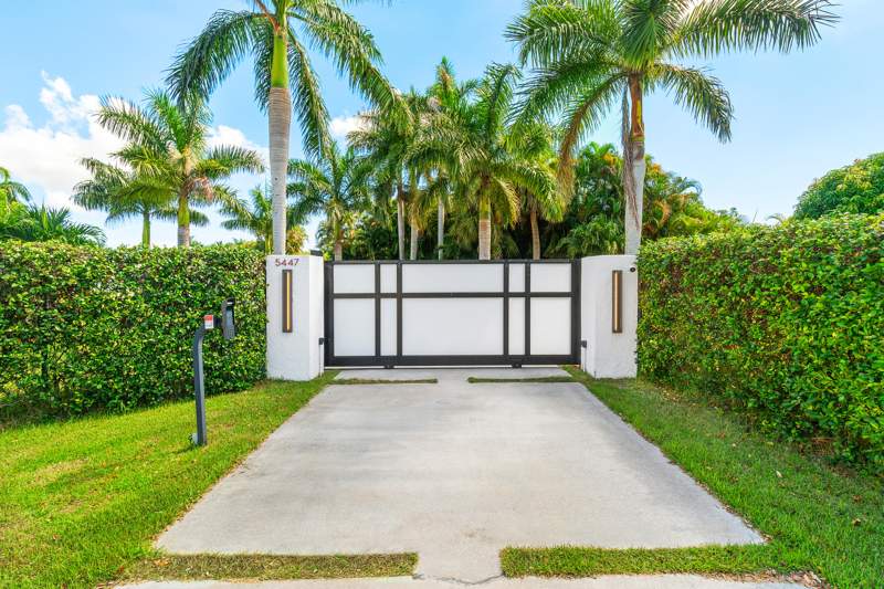3 bedroom Single Family Residence at 5447 Center Street, Jupiter, Jupiter — photo 5
