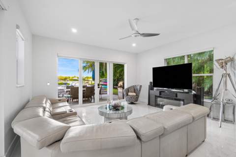 5447 Center Street, Jupiter FL - photo 19 of 60