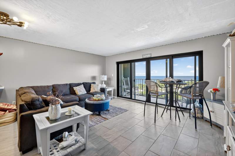 3 bedroom Condominium at 801 S Ocean Drive #910, Sea Pointe Towers Of Fort Pierce, A Condominium, Fort Pierce — photo 4