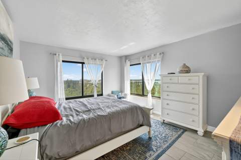 801 S Ocean Drive #910, Fort Pierce FL - photo 18 of 50