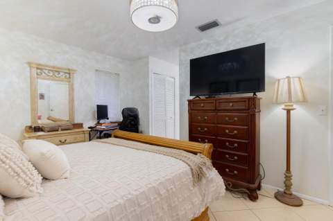 115 Ramblewood Circle, Royal Palm Beach FL - photo 20 of 54