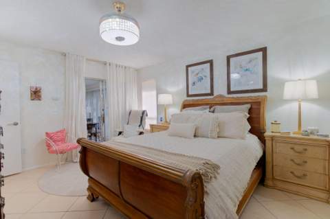 115 Ramblewood Circle, Royal Palm Beach FL - photo 21 of 54
