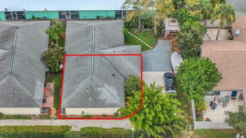 14010 Veronica Court, Wellington FL - photo 8 of 28