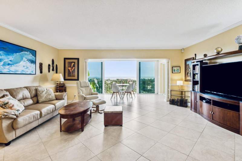 3 bedroom Condominium at 555 SE 6th Avenue #11d, Barrton Apts Inc Condo, Delray Beach — photo 4
