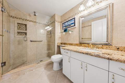 555 SE 6th Avenue #11d, Delray Beach FL - photo 11 of 28