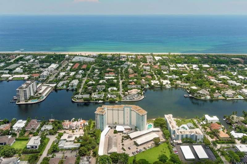 3 bedroom Condominium at 555 SE 6th Avenue #11d, Barrton Apts Inc Condo, Delray Beach — photo 3