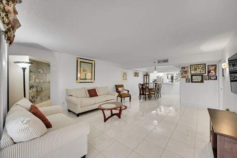 9165 SW 14th Street #1304, Boca Raton FL - photo 12 of 38