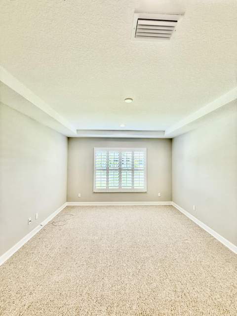 6724 Lila Court, Fort Pierce FL - photo 8 of 98