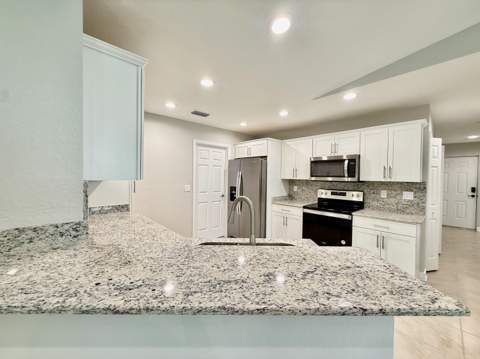 6724 Lila Court, Fort Pierce FL - photo 23 of 98
