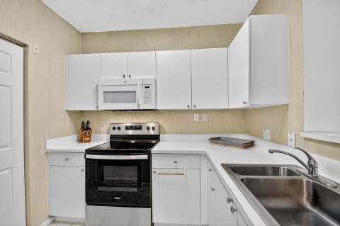 11740 Saint Andrews Place #206, Wellington FL - photo 12 of 64
