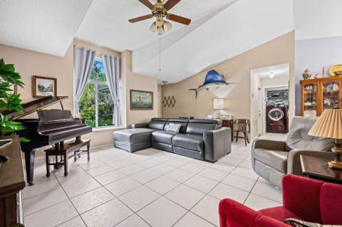 15884 North Road, Loxahatchee Groves FL - photo 12 of 47