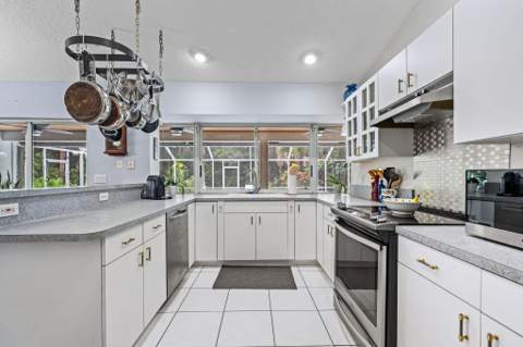15884 North Road, Loxahatchee Groves FL - photo 16 of 47