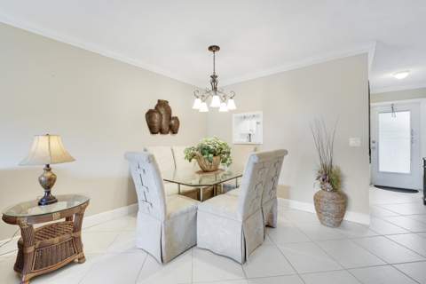 2132 NE 1st Way #201, Boynton Beach FL - photo 8 of 25