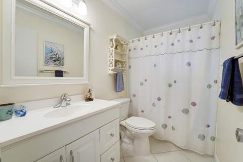2132 NE 1st Way #201, Boynton Beach FL - photo 17 of 25