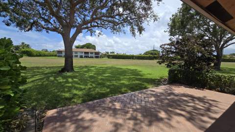 5622 Royal Lake Circle, Boynton Beach FL - photo 9 of 25