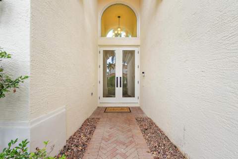 8464 Legend Club Drive, West Palm Beach FL - photo 6 of 68