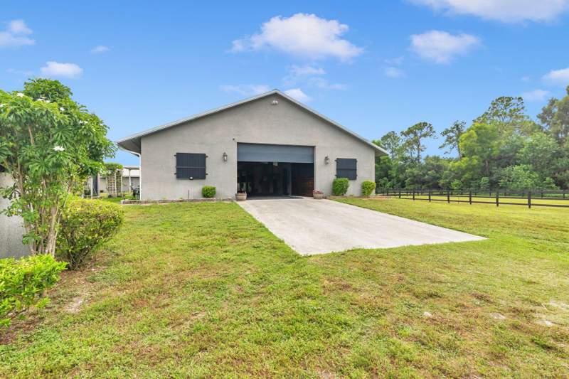 4 bedroom Single Family Residence at 2770 E Road, Loxahatchee Groves, Loxahatchee Groves — photo 5
