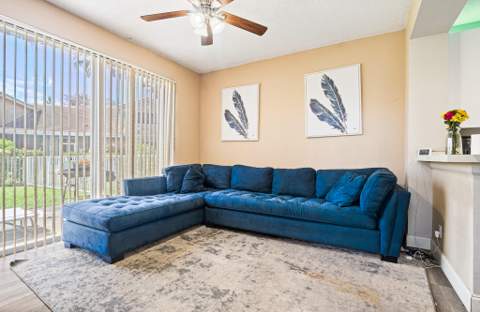 15822 SW 10th Street, Pembroke Pines FL - photo 15 of 39