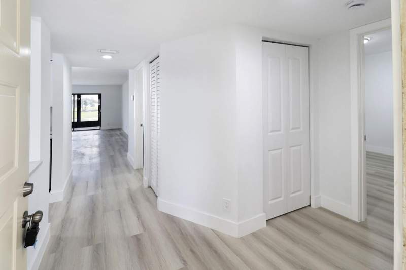 2 bedroom Condominium at 7270 Ashford Place #106, Huntington Lakes Sec Five Condos, Delray Beach — photo 5