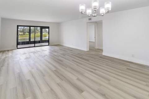 7270 Ashford Place #106, Delray Beach FL - photo 14 of 55