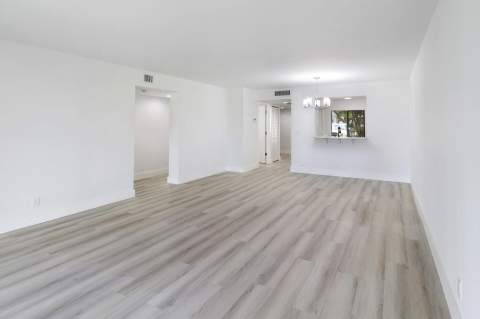 7270 Ashford Place #106, Delray Beach FL - photo 12 of 55