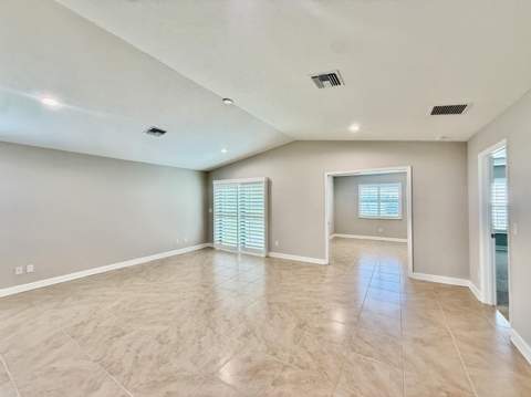 6724 Lila Court, Fort Pierce FL - photo 6 of 98