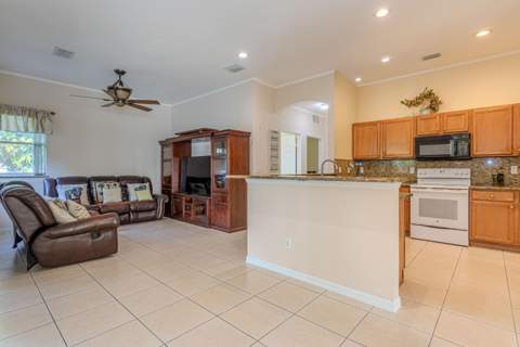 1518 SW Hutchins Street, Port St. Lucie FL - photo 10 of 30