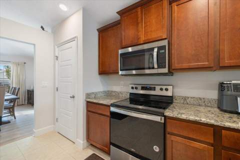 5447 Lugo Street, Fort Pierce FL - photo 10 of 60