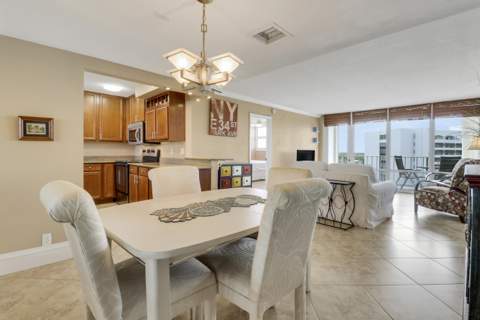 336 Golfview Road #1016, North Palm Beach FL - photo 8 of 59