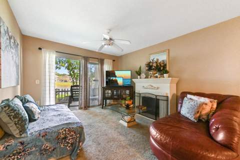 4240 San Marino Boulevard #108, West Palm Beach FL - photo 6 of 25