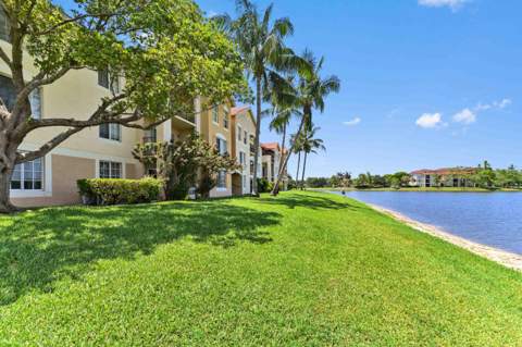 4240 San Marino Boulevard #108, West Palm Beach FL - photo 15 of 25