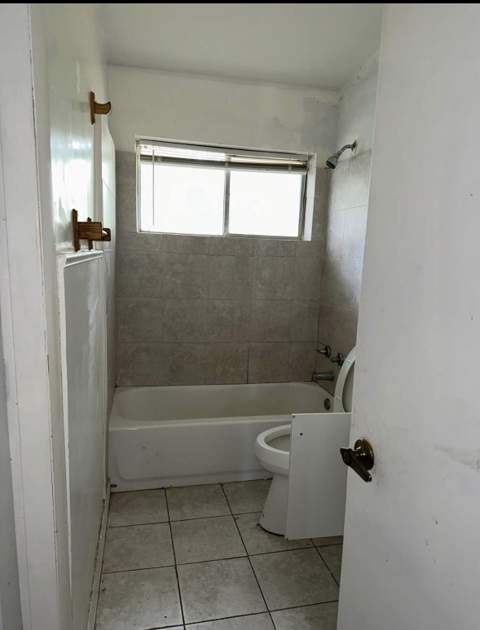 3109 Avenue B Avenue, Fort Pierce FL - photo 7 of 8