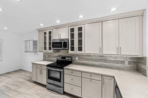 23 Eastgate Drive #B, Boynton Beach FL - photo 6 of 57
