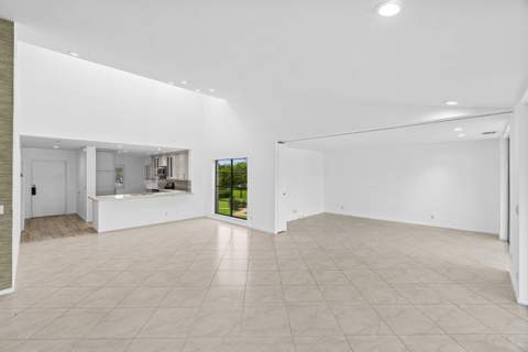 23 Eastgate Drive #B, Boynton Beach FL - photo 13 of 57