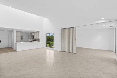 23 Eastgate Drive #B, Boynton Beach FL - photo 19 of 57