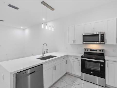 533 NW 16th Avenue, Fort Lauderdale FL - photo 14 of 27