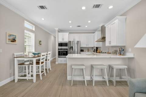 300 NE Coastal Drive, Jensen Beach FL - photo 7 of 44