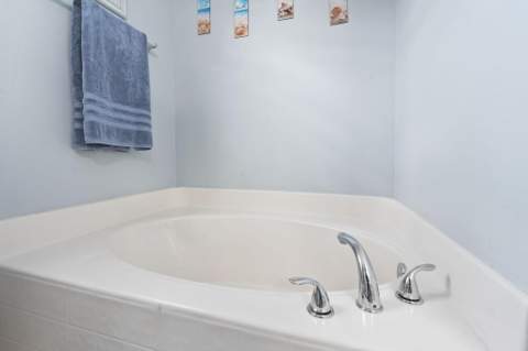 6124 NW Butterfly Orchid Place, Port St. Lucie FL - photo 22 of 50
